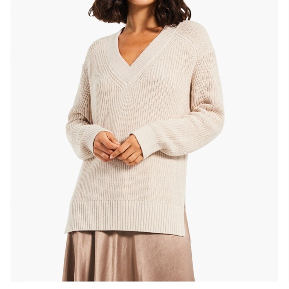 NIC+ZOE Sweaters - 💛NWT NIC+ZOE GLISTEN UP VNECK SWEATER IN COLOR PROSECCO SIZE LARGE